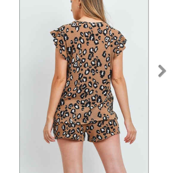 Animal Print Lounge Set NWT - Picture 4 of 4